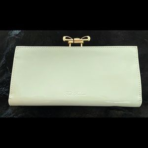 Ted Baker mint green patent and leather wallet